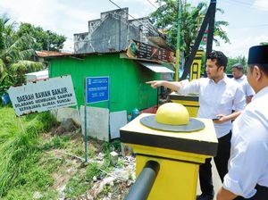 Wagub Emil Cek Sungai di Pamekasan Antisipasi Cuaca Ekstrem