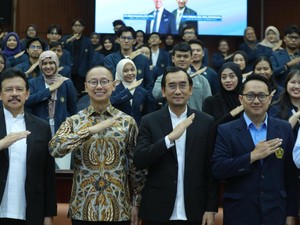 Waka MPR Ajak Mahasiswa-Sivitas Akademika Peduli Masalah Lingkungan