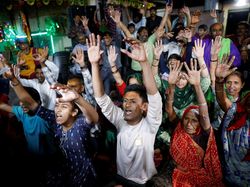 Warga India Rayakan Kembalinya Astronaut Suni Williams ke Bumi