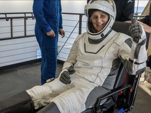 Cerita Rutinitas Pagi Astronot yang Tinggal 9 Bulan di Luar Angkasa