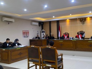 Bobi Candra Bos Tambang Ilegal Batu Bara Muara Enim Dituntut 5 Tahun Penjara