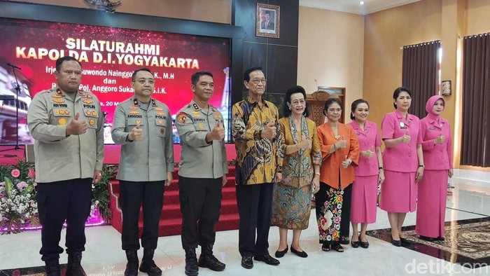 Brigjen Anggoro Sukartono resmi jabat Kapolda DIY menggeantikan Irjen Suwondo Nainggolan, Kamis (20/3/2025).