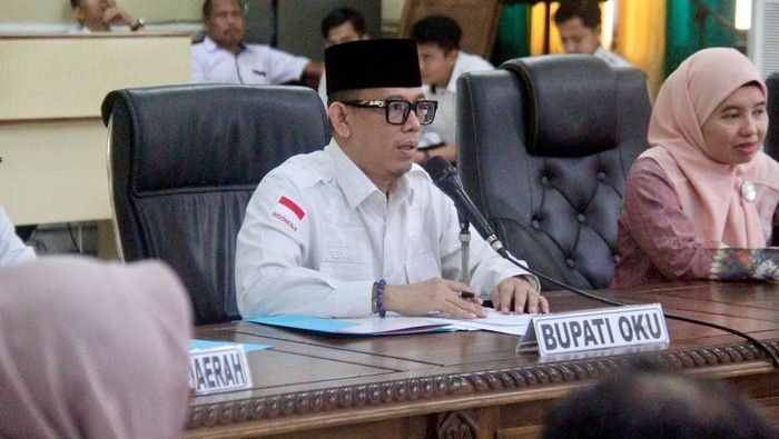 Bupati Ogan Komering Ulu (OKU), Teddy Meilwansyah