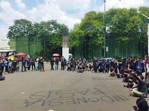 Pendemo Protes Pembahasan RUU TNI: Kita Nggak Punya Draf Resmi