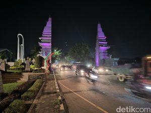 Fakta Menarik Gresik, dari Kota Santri hingga Sarung Tenun Mendunia