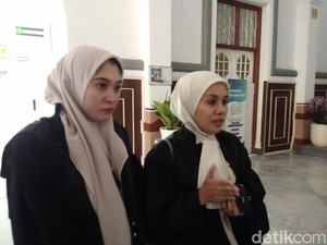 Pengacara Duga 2 Produk Skincare Bermerkuri Bukan Milik Mira Hayati