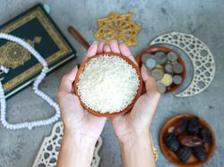 Doa Menerima Zakat Fitrah dan Keutamaannya dalam Islam