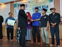 1.426 Warga Berjo Karanganyar Dapat THR Rp 500 Ribu dari Pemdes