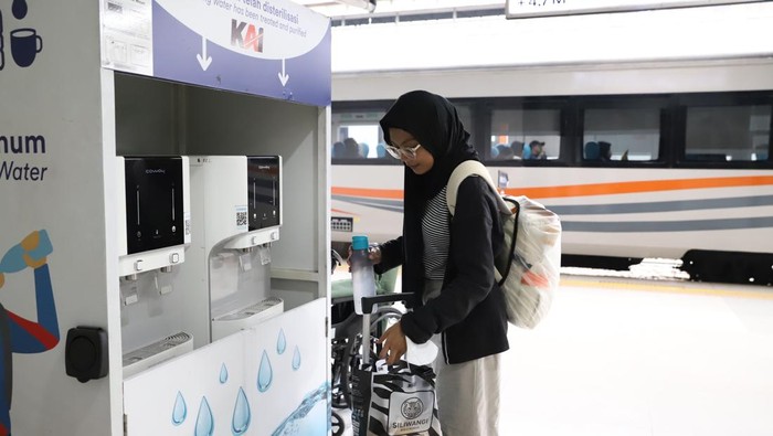 KAI Ajak Penumpang Bawa Tempat Makan-Minum Sendiri demi Tekan Sampah