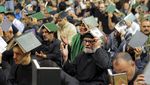 Kala Umat Syiah Irak Raih Malam Lailatul Qadar