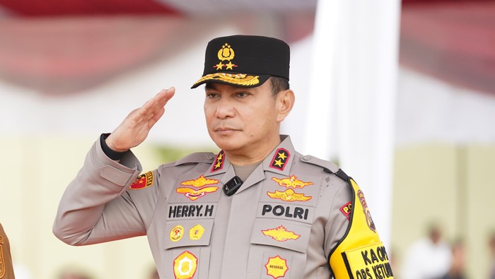 Kapolda Riau Irjen Herry Heryawan.