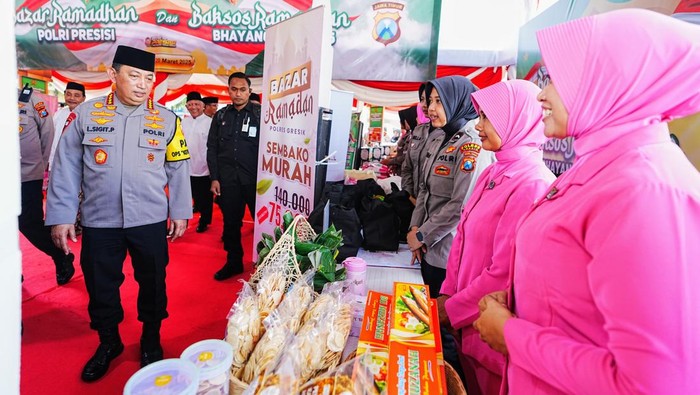Kapolri hadiri bazar Ramadan Polri di Surabaya. (Dok. Polri)
