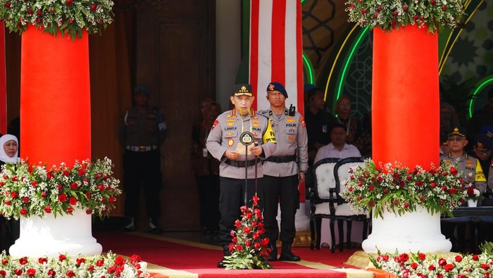 Kapolri pimpin apel Operasi Ketupat 2025. (Dok. Polri)