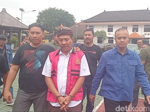 Pengakuan Kadis DPMPTSP Buleleng Uang Pemerasan Rp 2 Miliar untuk Pemerintahan