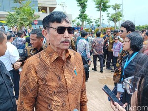 Luhut Temui Jokowi di Solo saat Momen Idul Fitri, Ini yang Dibahas