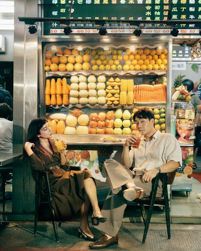 Uncle Roger yang berusia 34 tahun diketahui melamar Sabrina saat mereka liburan ke Jepang ketika menikmati indahnya musim Sakura.Foto: Instagram