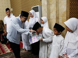 Ramadan, Seribu Anak Yatim Terima Santunan