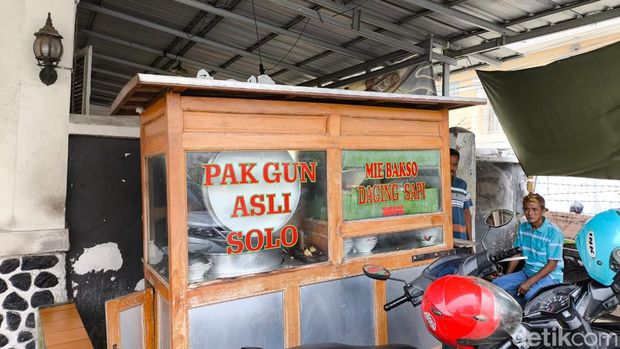 Rekomendasi bakso di Cirebon.