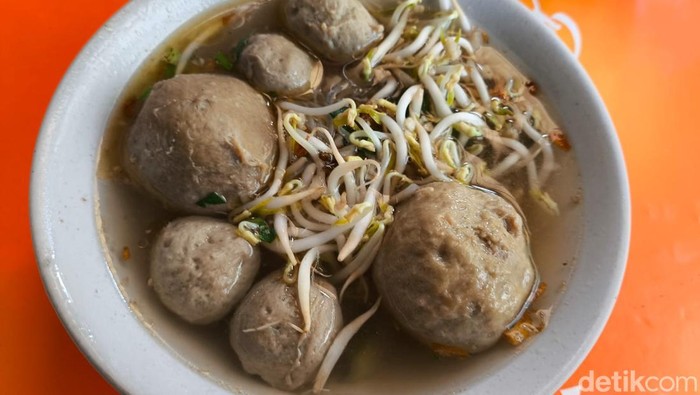 Rekomendasi bakso di Cirebon.