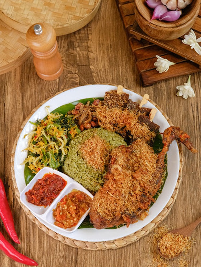 Nyamm! 5 Tempat Makan Bebek yang Empuk Enak untuk Berbuka Puasa
