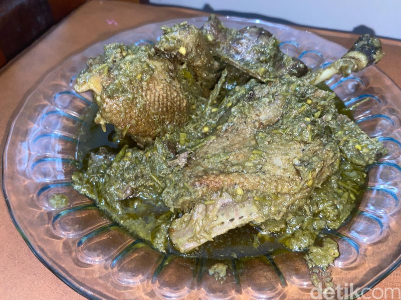 Rendang UNIADEK, UMKM rendang yang populer di Bukittinggi