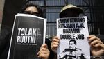 Saat Massa yang Menolak Beraksi di Depan Pendukung Revisi UU TNI