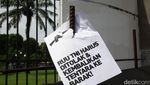 Saat Massa yang Menolak Beraksi di Depan Pendukung Revisi UU TNI