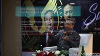 Seminar tersebut bertujuan untuk mengkaji dan memahami manfaat strategis pembentukan Badan Pengelola Investasi Danantara beserta permasalahan hukum yang melingkupinya.