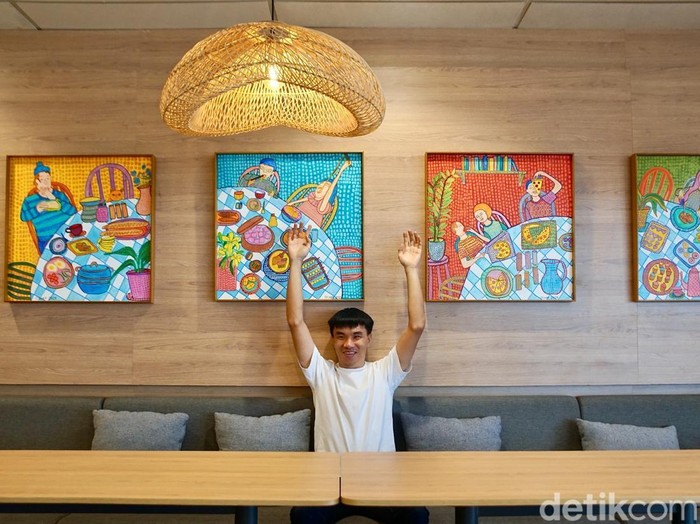 Uniqlo Pajang Lukisan Karya Pelukis Berkebutuhan Khusus Oliver A. Wihardja