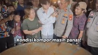 Sayangnya ketika ditinggal ke toilet, rendang yang belum matang tersebut hilang digondol warga. Pihak kepolisian yang membantu berjaga pun mengaku kewalahan mengendalikan masyarakat. Foto: Instagram/willie27_