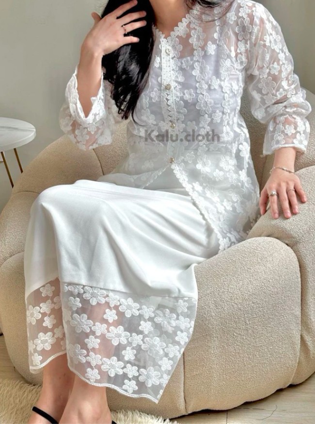 atasan putih lebaran 2025 atasan putih lebaran 2025
