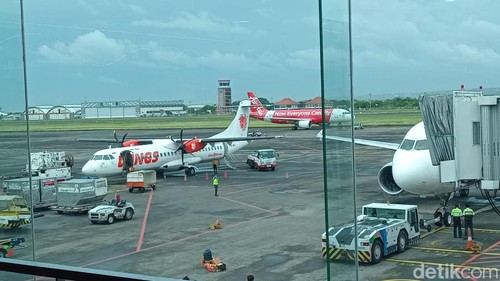 Bandara Ngurah Rai, Badung, Bali, Jumat (21/3/2025). (Aryo Mahendro)