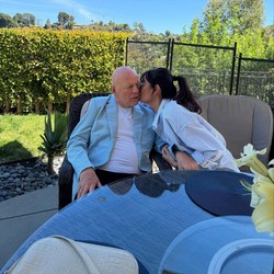 Bruce Willis Sakit Parah, Istri Dihujat