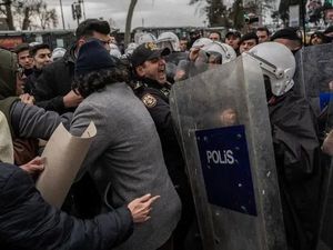 Gelombang Demo di Turki Usai Rival Erdogan Ditahan