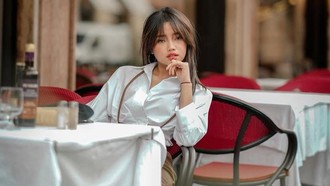 Furap... Fuji Utami Santai Dijodohkan dengan Reza Arap: Tapi Jangan Tag Aku Ya