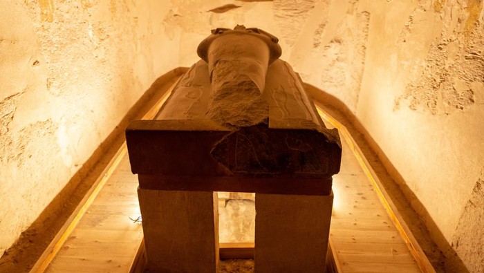 Tomb of pharaoh Sethi II in Valley of the Kings, Luxor, Egypt