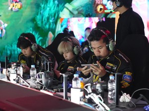 Kebiasaan Unik Pro Player Saat Bertanding, Ada yang Aneh!
