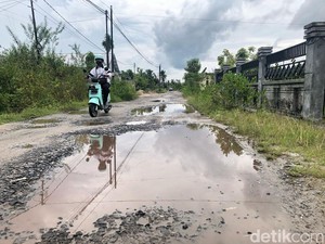 Jalan Rusak Parah, Warga Palangka Raya Kirim Surat Terbuka ke Wali Kota