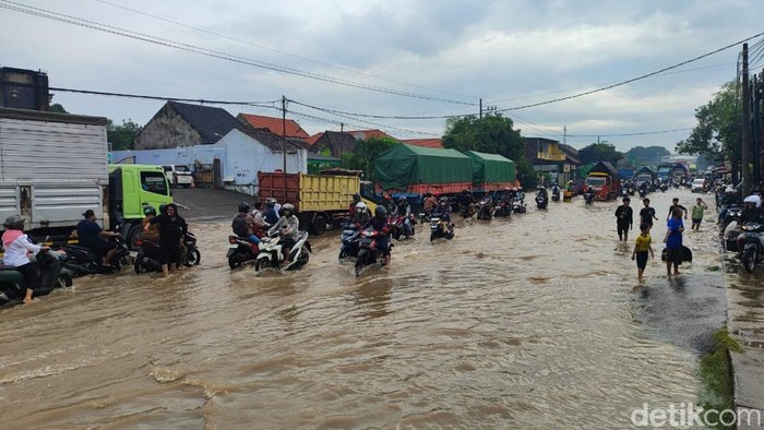 Jalur rawan banjir di Pasuruan