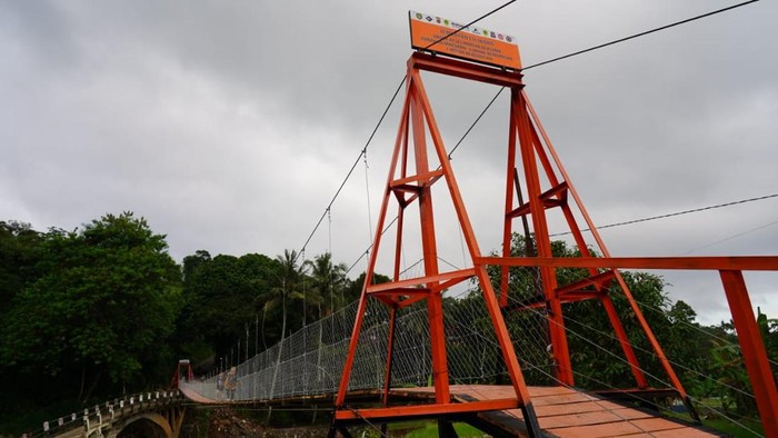Jembatan gantung di Puncak Bogor. (Dok. ist)