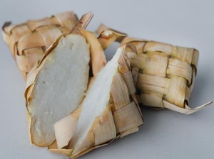 5 Cara Bikin Ketupat Lebaran Anti Gagal dan agar Tidak Cepat Basi