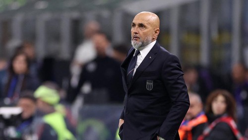 Soccer Football - Nations League - Quarter Final - First Leg - Italy v Germany - San Siro, Milan, Italy - March 20, 2025 Italy coach Luciano Spalletti REUTERS/Claudia Greco