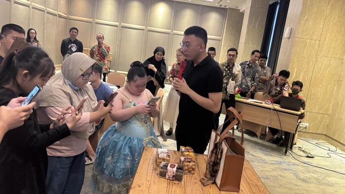 Pelatihan fotografi untuk anak-anak down syndrome di Surabaya