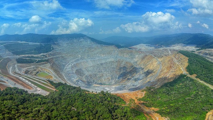 Pertambangan emas dan tembaga di Batu Hijau, Sumbawa Barat, NTB, milik PT AMMAN. (PT AMMAN)