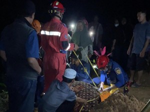 Pemakaman Pria 100 Kg di Bogor Terkendala, Keluarga Minta Tolong Damkar