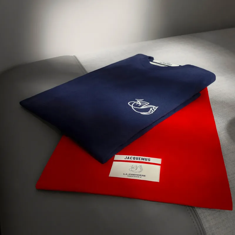 Piama Jacquemus untuk Penumpang Kelas Satu Air France