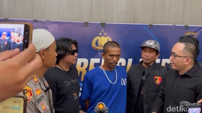 Pria bernama Achmad Yani alias Amma (35), pembunuh wanita yang mayatnya ditemukan sisa kerangka di Palopo.