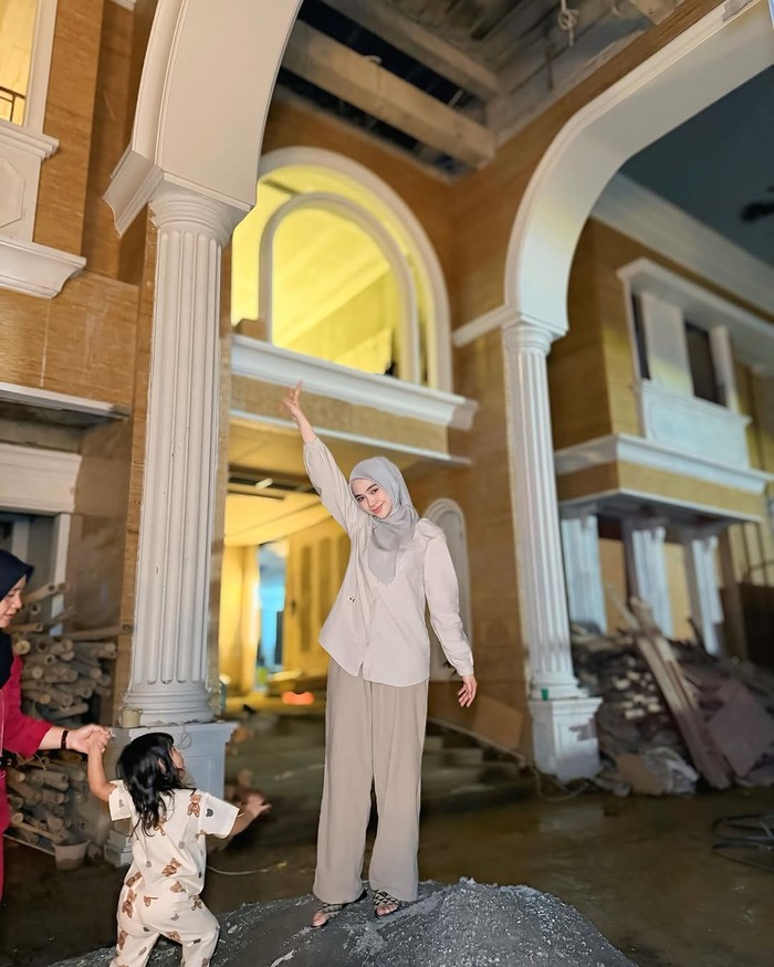 Ria Ricis dan Moana