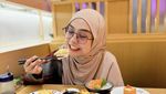 Ria Ricis Nikmati Sushi hingga Beefsteak Bareng Anak