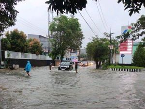 3 Daerah di Sulut Diterjang Banjir-Longsor Imbas Cuaca Ekstrem